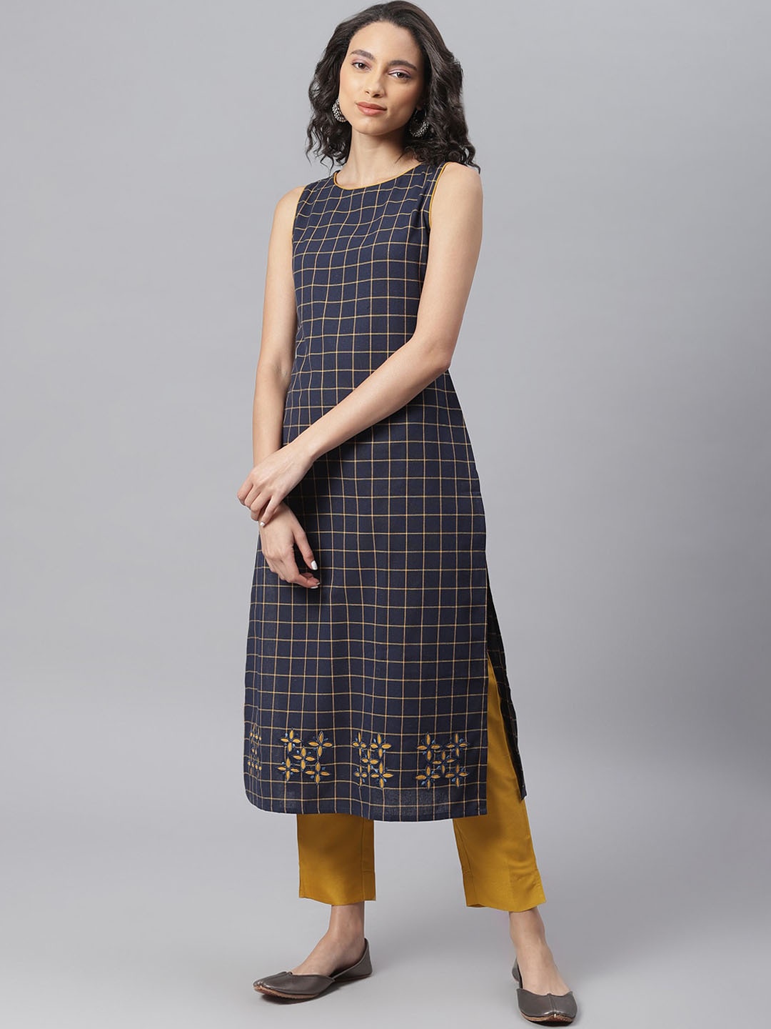 

Janasya Women Navy Blue & Yellow Checked Kurta