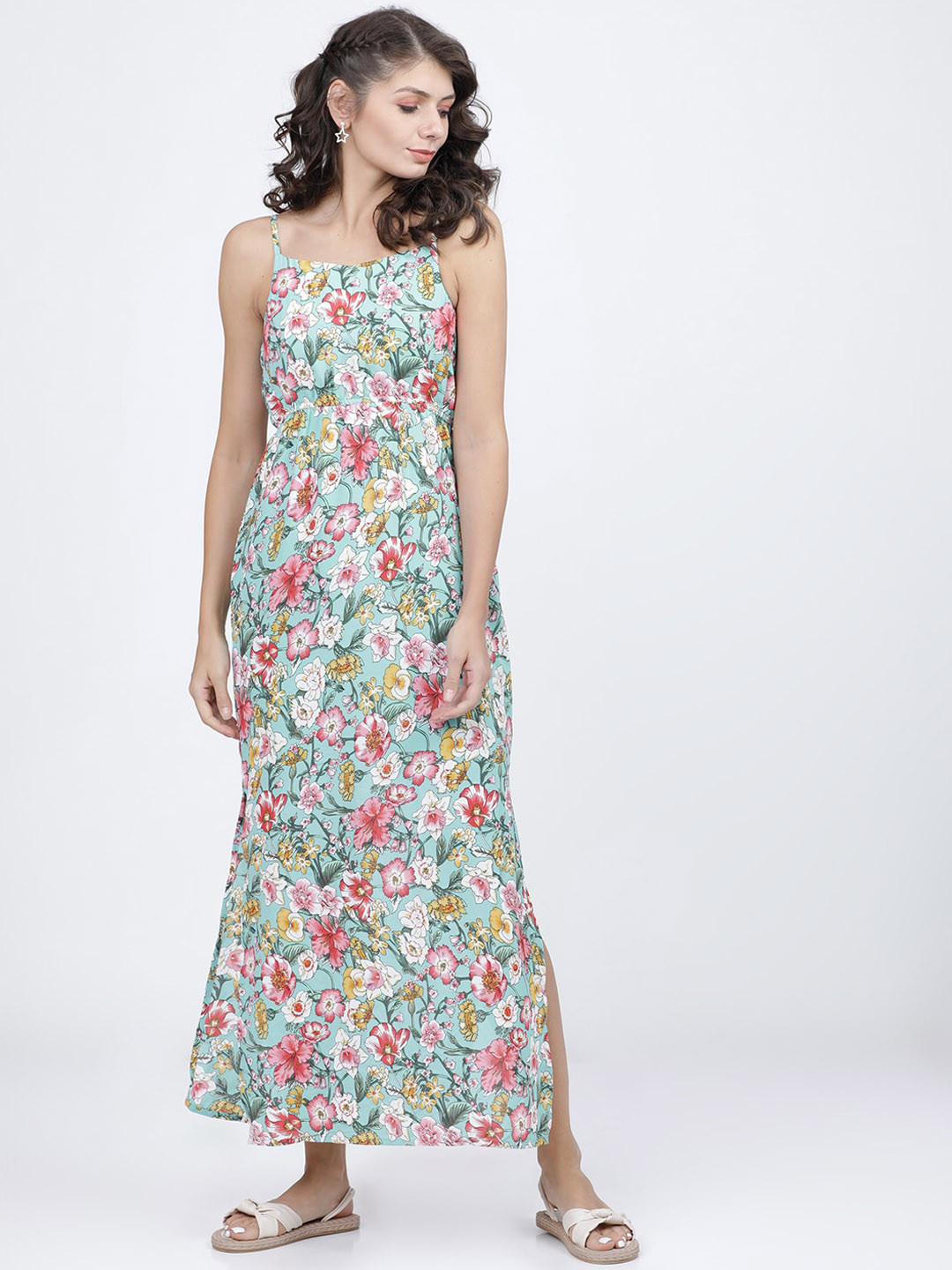 

Tokyo Talkies Women Blue & Red Floral Printed Maxi Dress