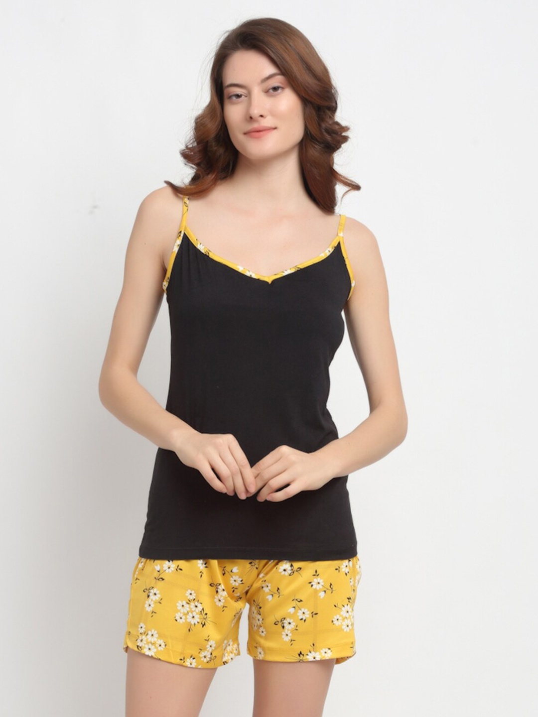 

NEUDIS Women Black & Yellow Solid Night Suit