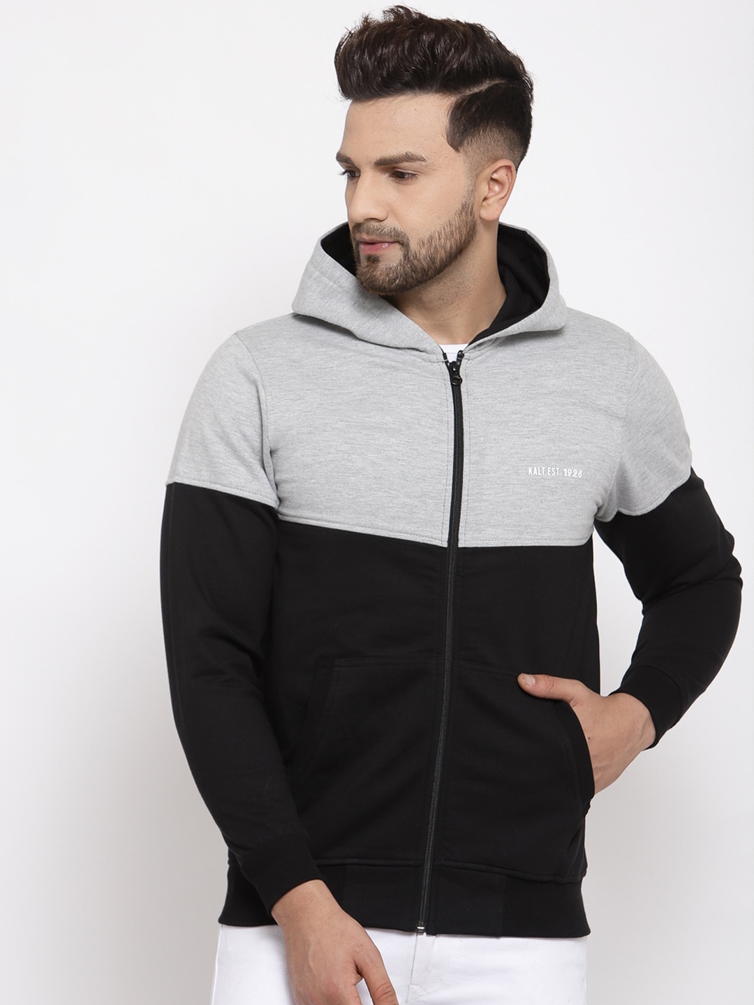 

Kalt Men Black & Grey Colourblocked Fleece Tailored Jacket