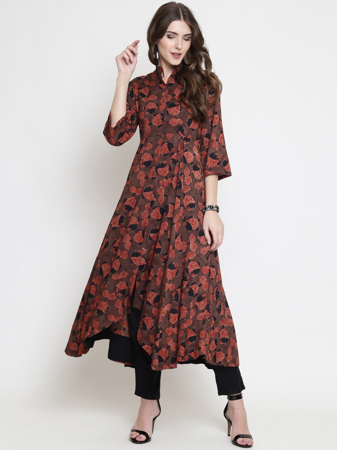

Sera Women Brown & Black Floral Printed Regular A-Line Kurta with Trousers