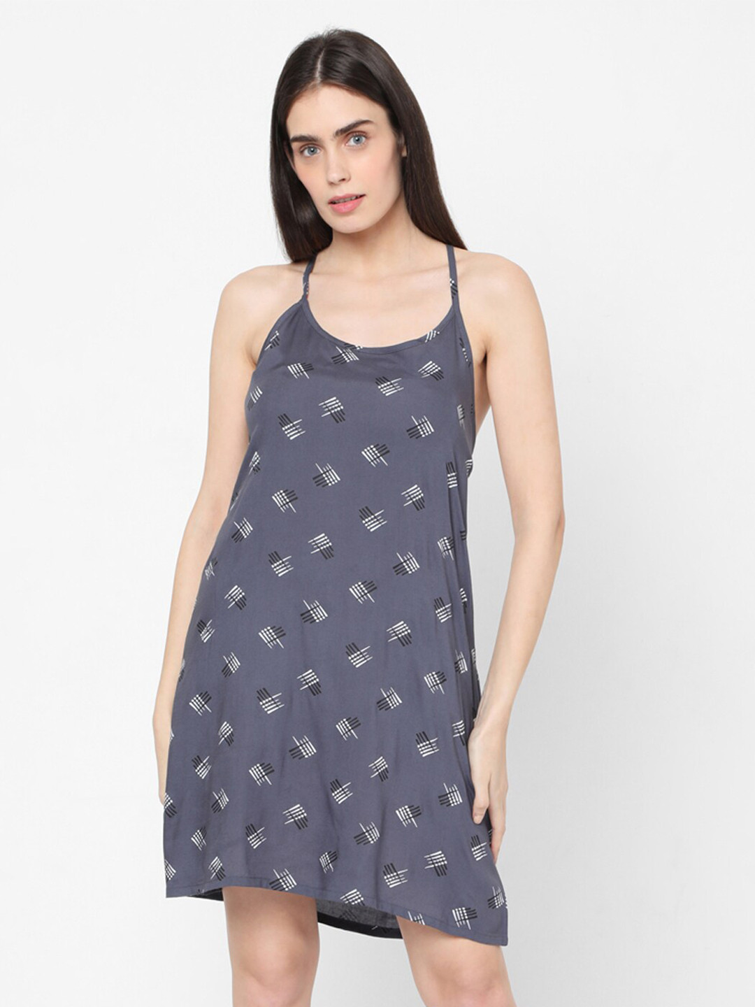 

Smarty Pants Grey & Black Printed Nightdress