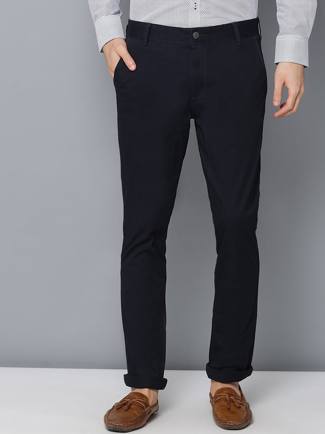 

Bruun & Stengade Men Navy Blue Slim Fit Solid Regular Trousers