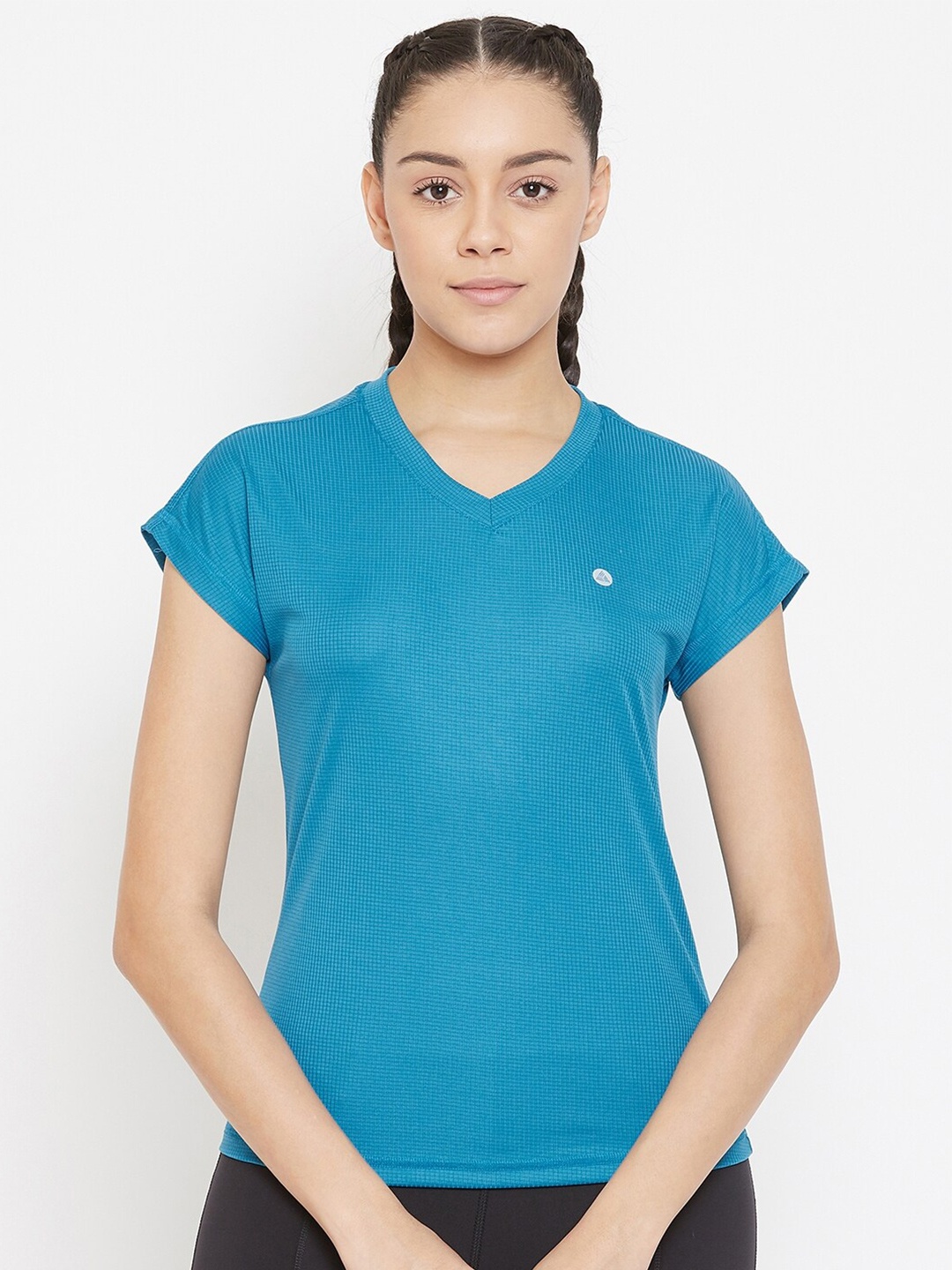 

ATHLISIS Women Blue Checked Lightweight Quick Dry V-Neck Running T-shirt