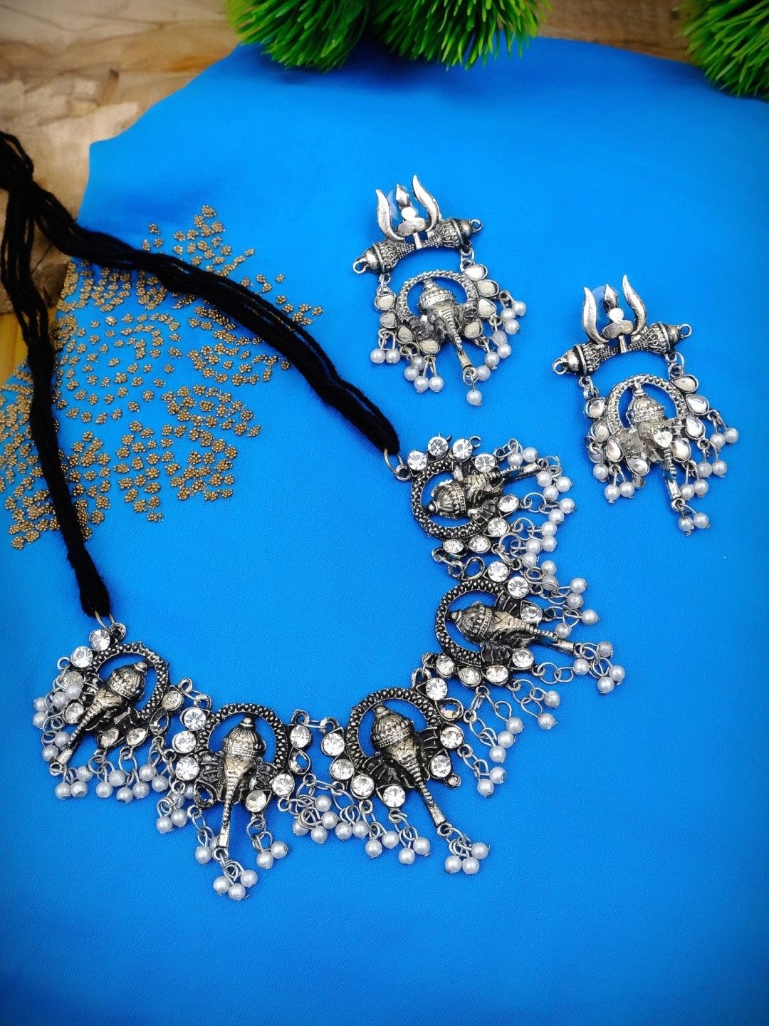 

Crunchy Fashion Oxidised Silver-Plated & White Stone-Studded Jewellery Set