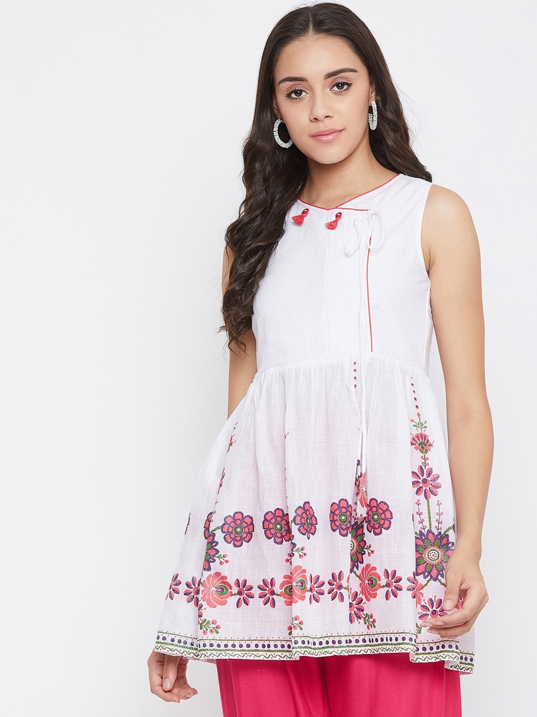 

WineRed White & Red Floral Empire Cotton Longline Top