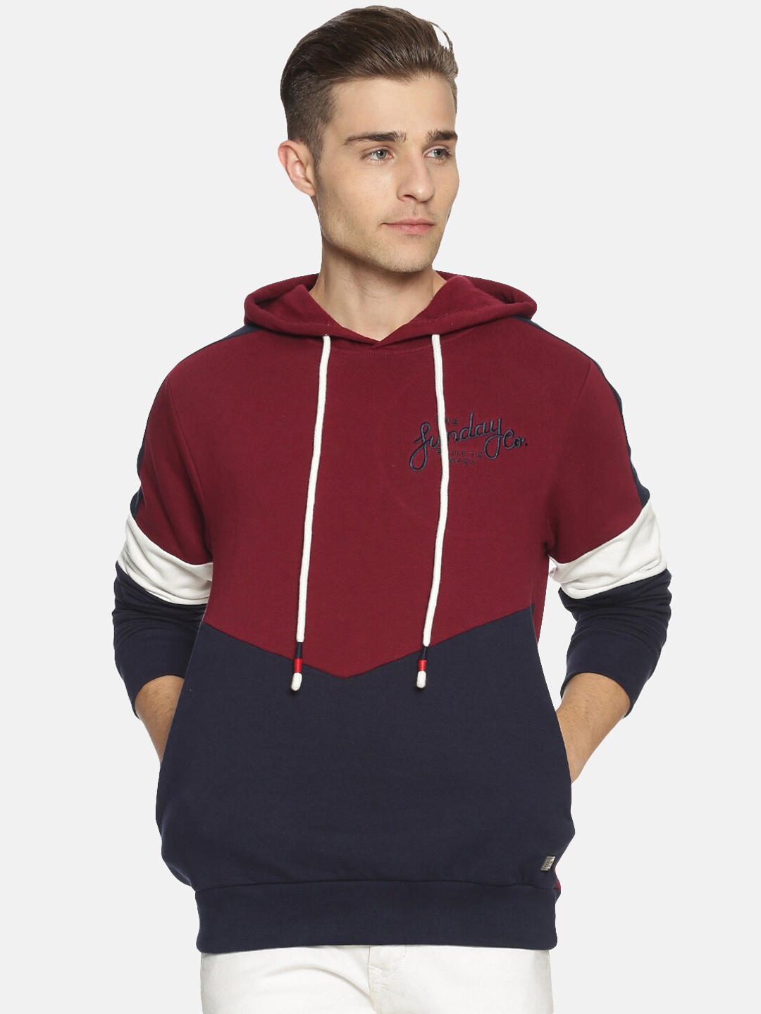 

Campus Sutra Men Maroon Colourblocked Sweatshirt