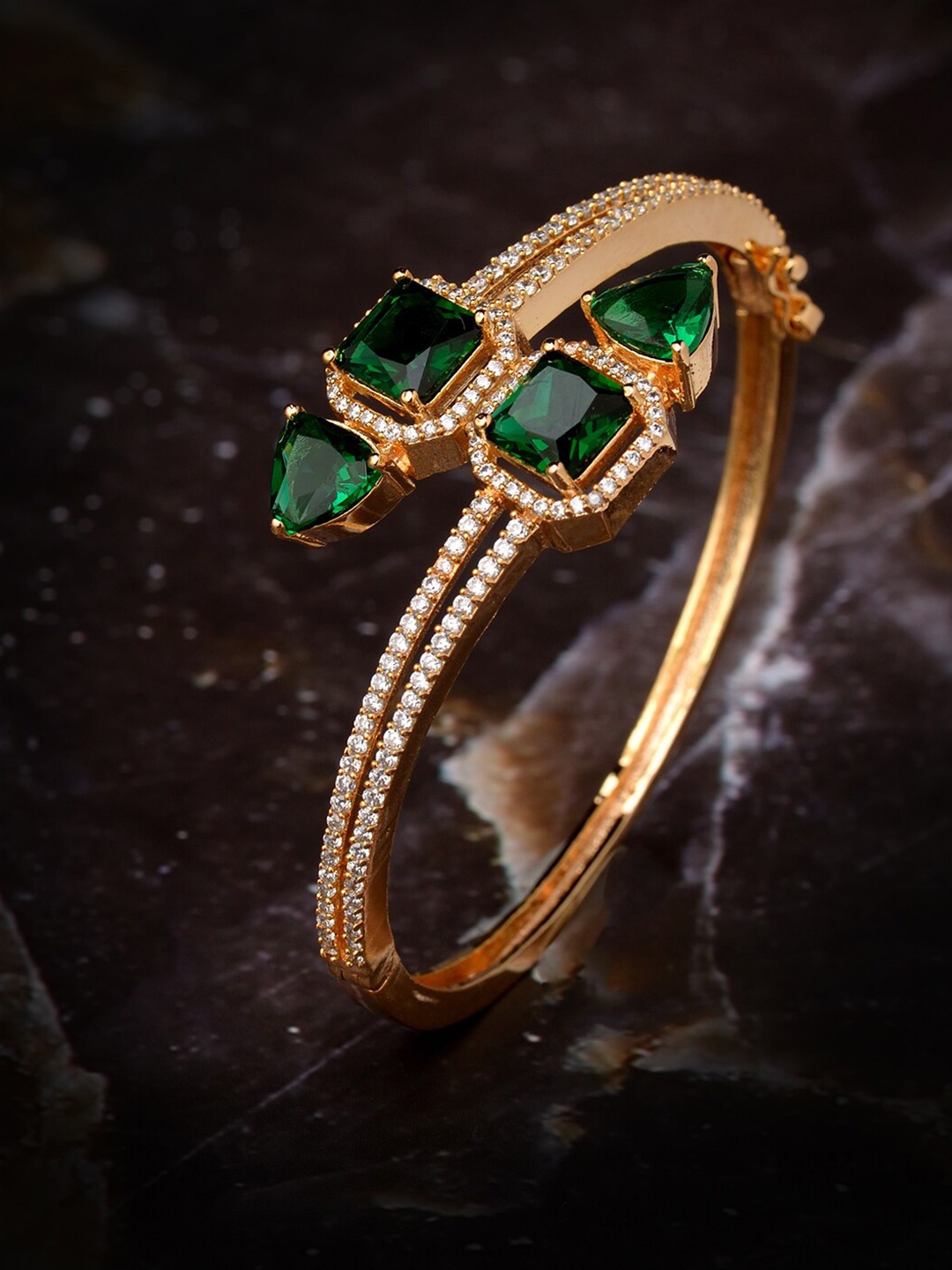

Saraf RS Jewellery Gold-Plated & Green Handcrafted Bangle-Style Bracelet