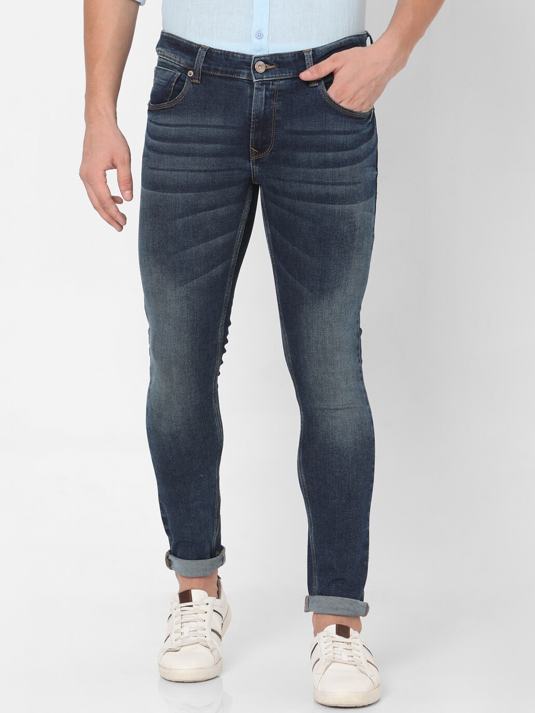 

SPYKAR Men Blue Slim Fit Low-Rise Light Fade Jeans