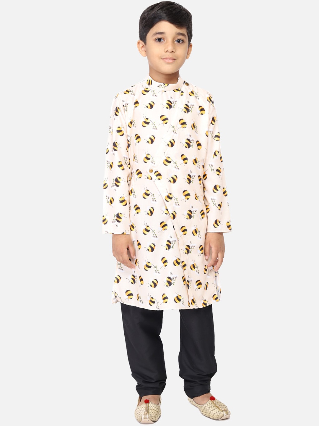 

TABARD Boys Beige & Black Layered Straight Pure Cotton Kurta with Pyjamas