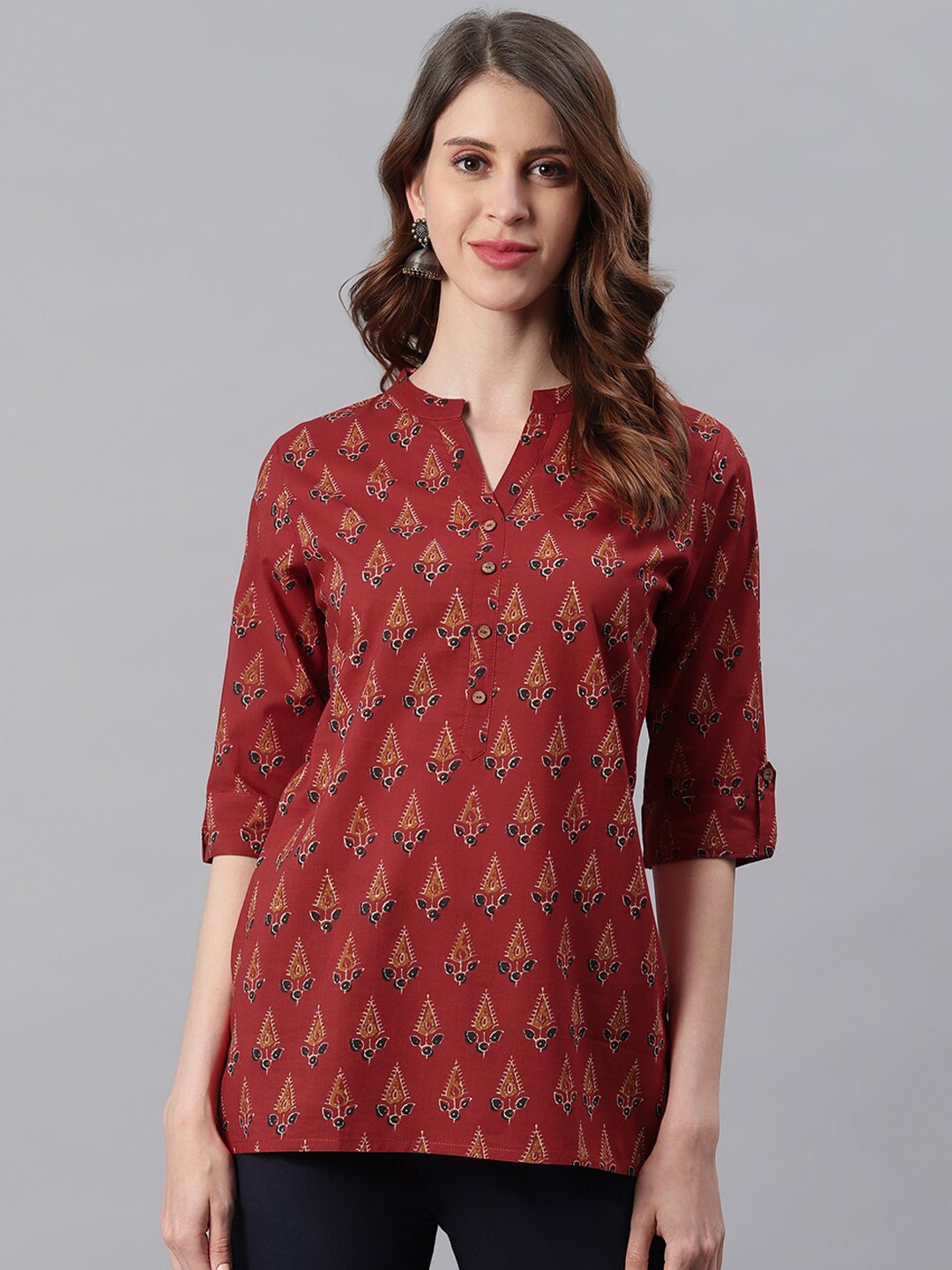 

Janasya Maroon & White Mandarin Collar Printed Tunic