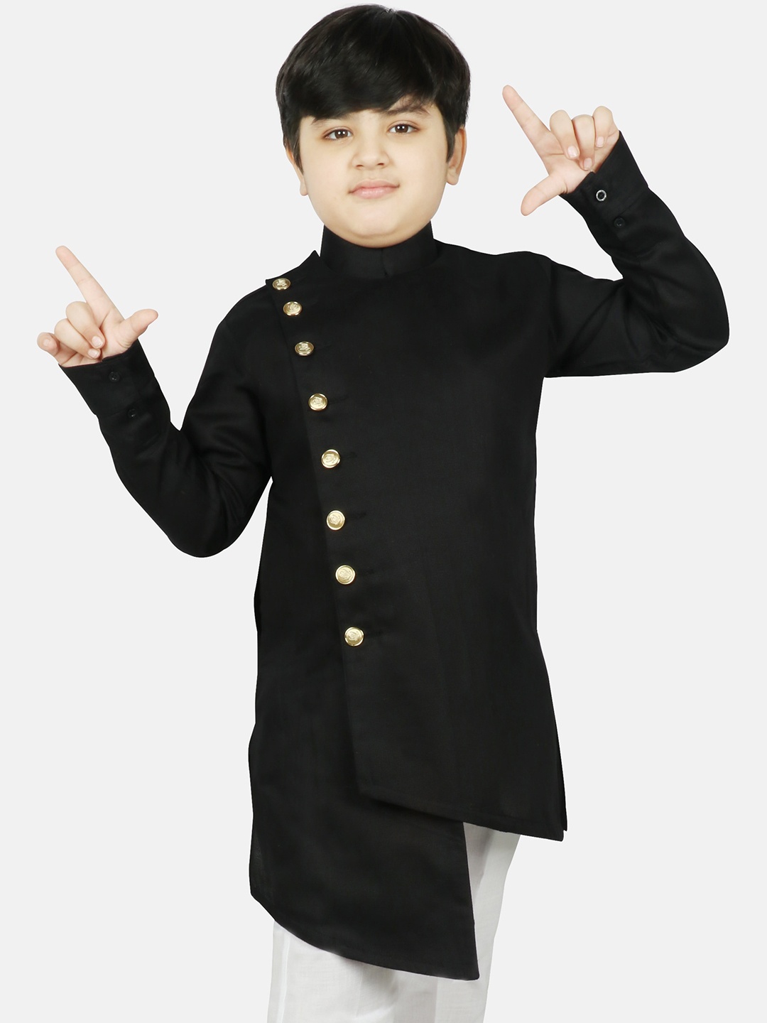 

SG YUVRAJ Boys Black Raw Silk Raw Silk Kurta