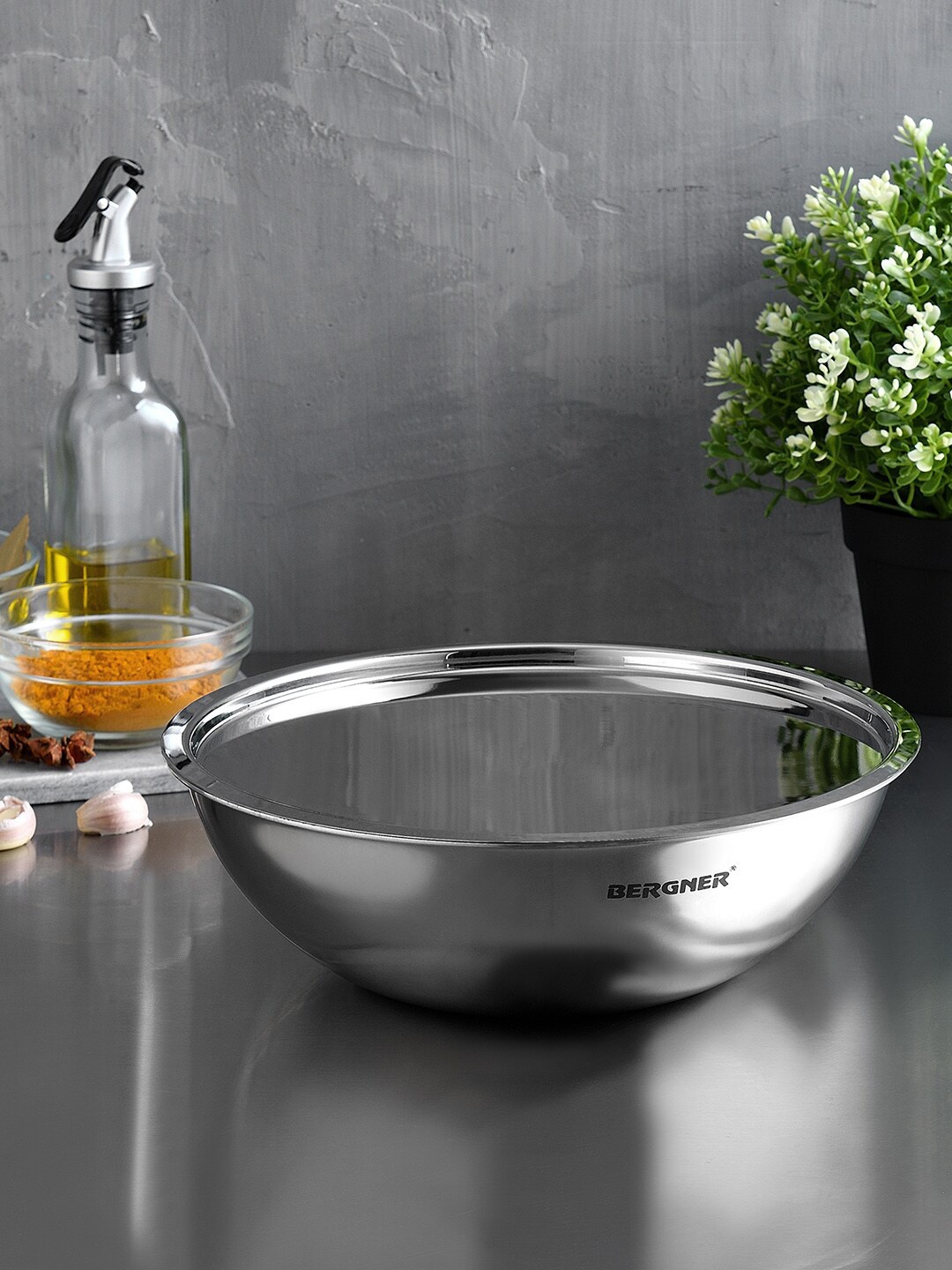 

BERGNER Argent TriPly Induction Bottom Stainless Steel Tasra with Lid 2.5L, Silver