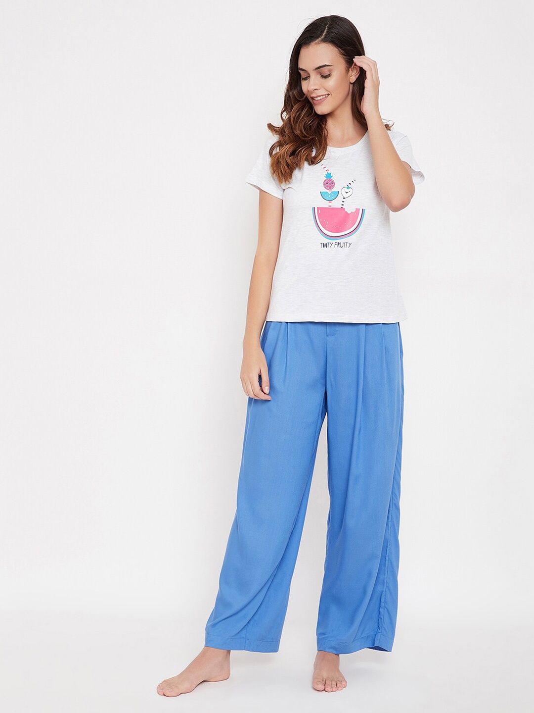 Clovia Women Grey & Blue Printed Night suit