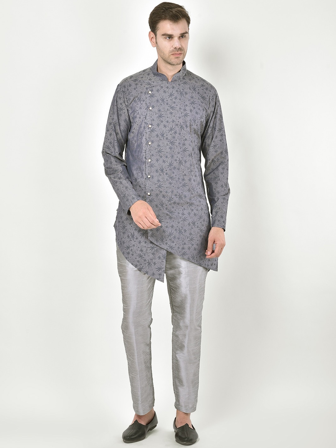 

SG LEMAN Men Grey Floral Printed Pure Cotton Kurti with Trousers