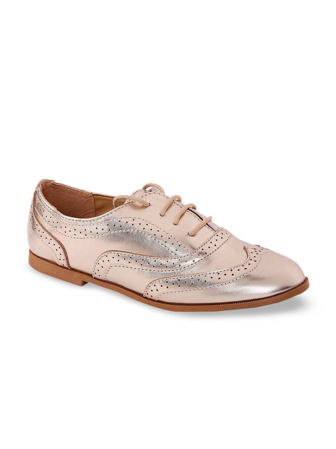 

Forever Glam by Pantaloons Women Rose Gold Oxfords