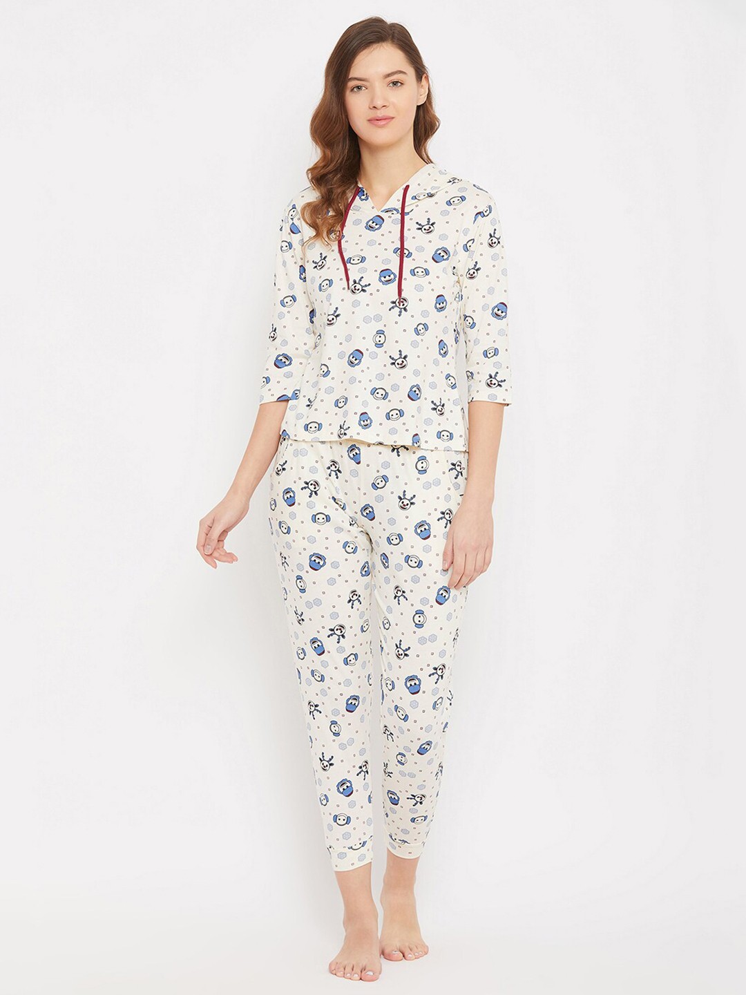 

Clovia Women White & Blue Printed Night Suit