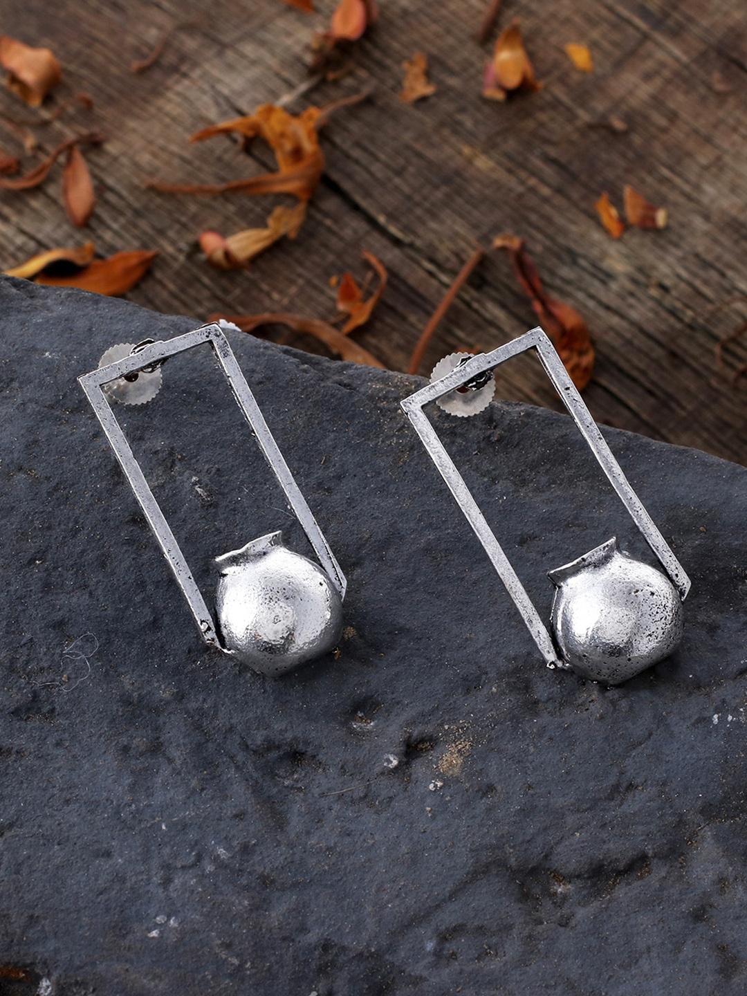 

Silvermerc Designs Silver-Toned Contemporary Drop Earrings