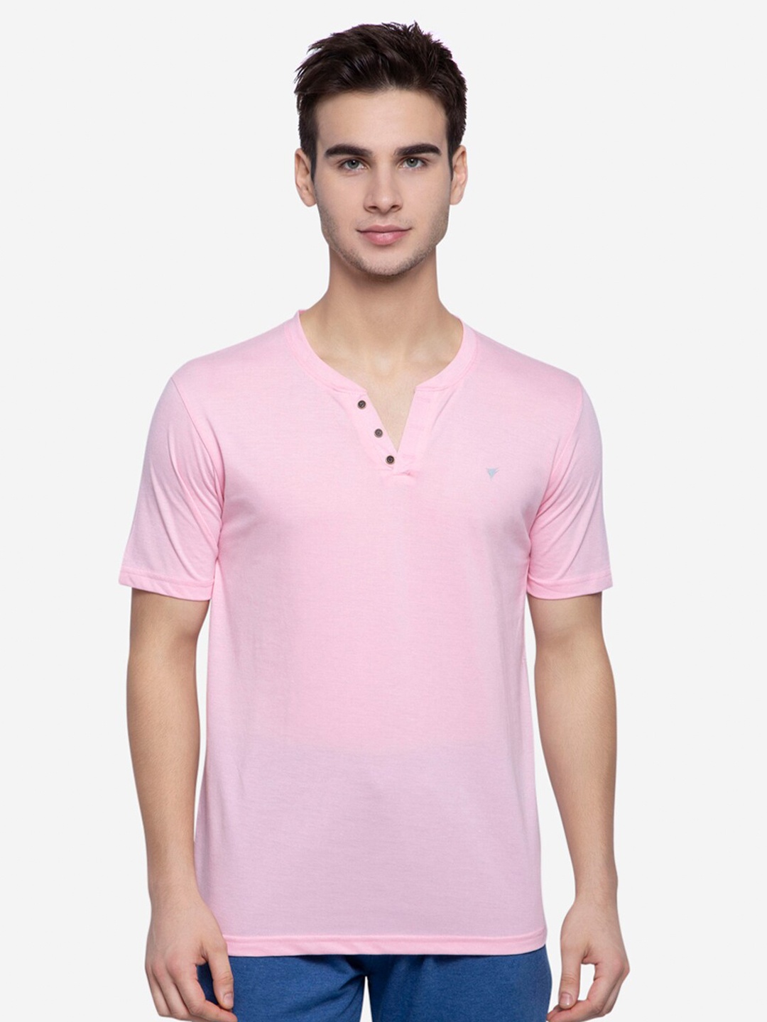 

NEVA Men Pink Solid Henley Neck T-shirt