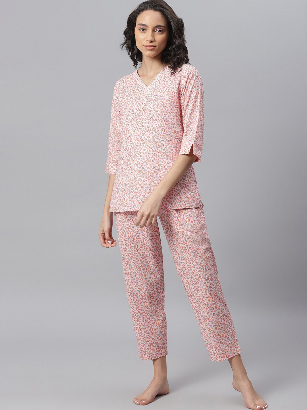 

Janasya Women White & Pink Printed Night Suit