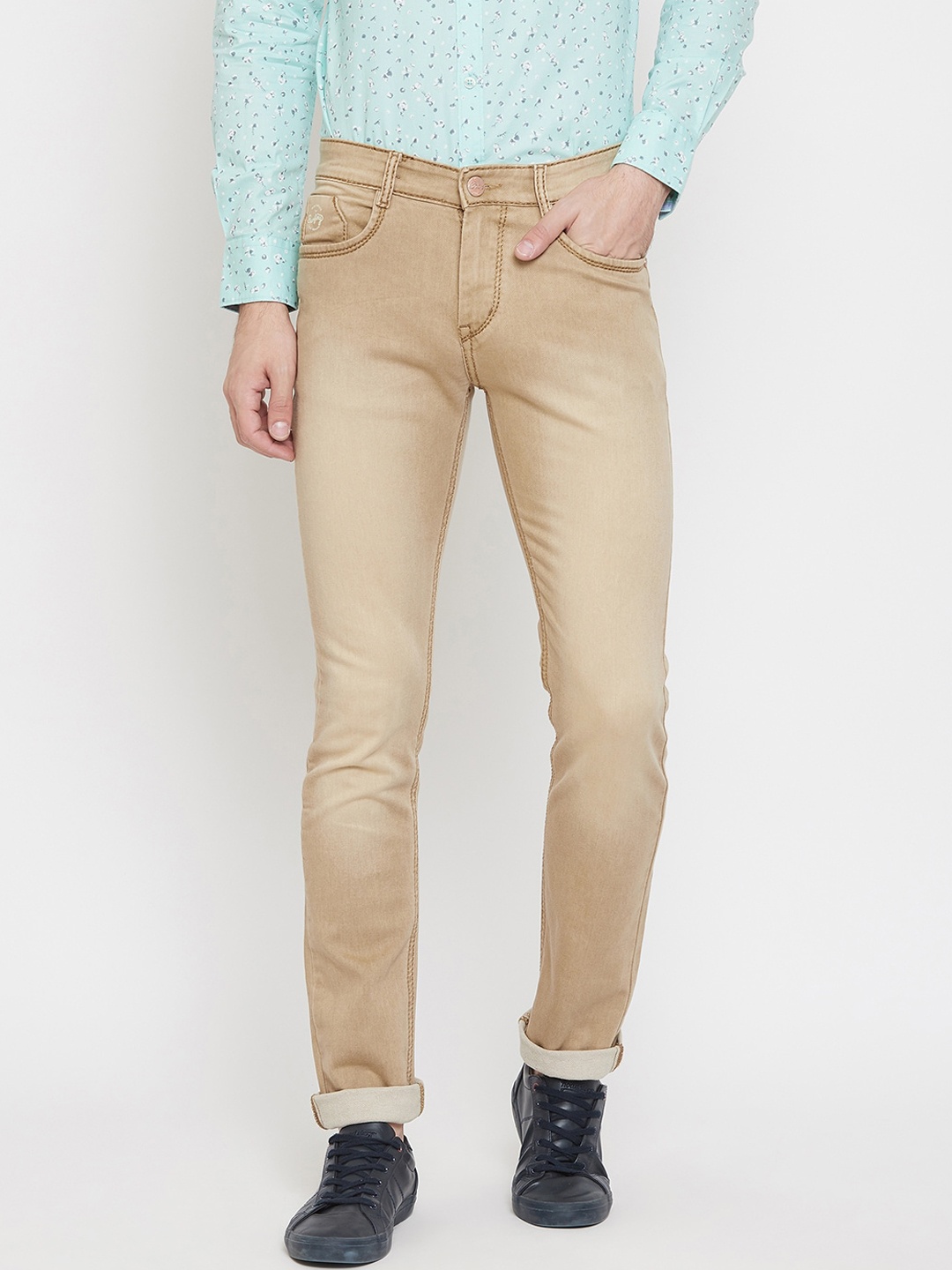 

Crimsoune Club Men Khaki Slim Fit Light Fade Jeans
