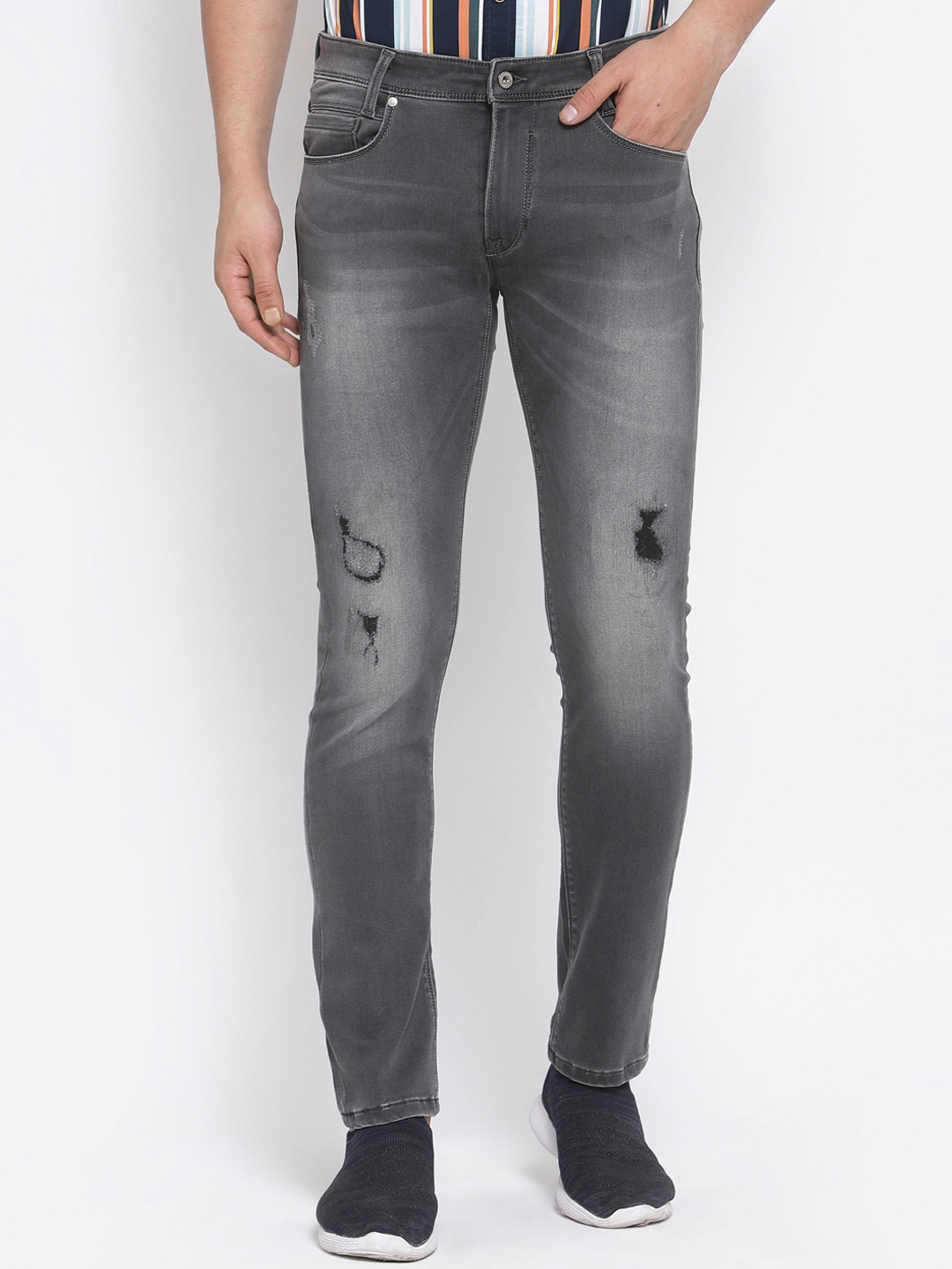 

Pepe Jeans Men Slim Fit Low Distress Heavy Fade Stretchable Jeans, Grey