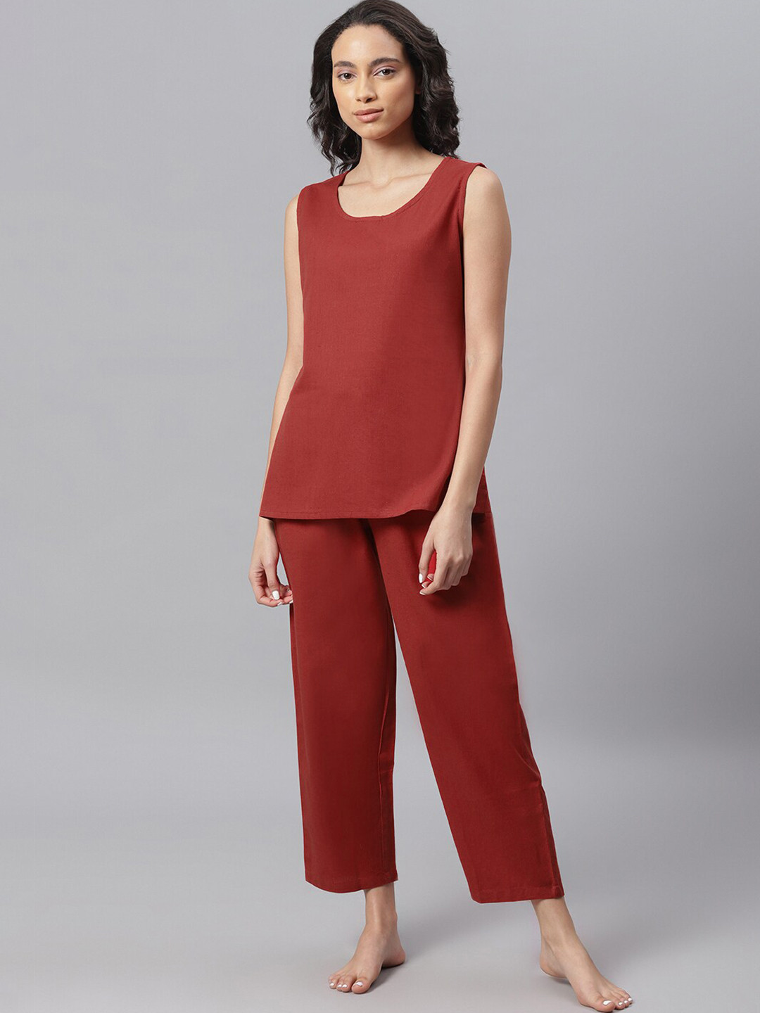 

Janasya Women Maroon Solid Maroon Cotton Flex Top With Pyjama