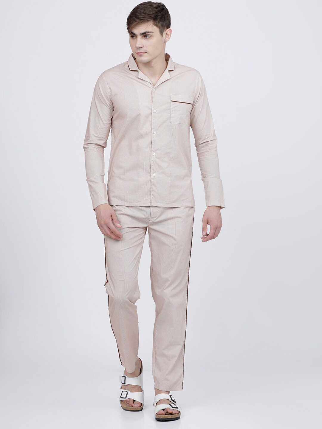 

The Indian Garage Co Men White Printed Night suit