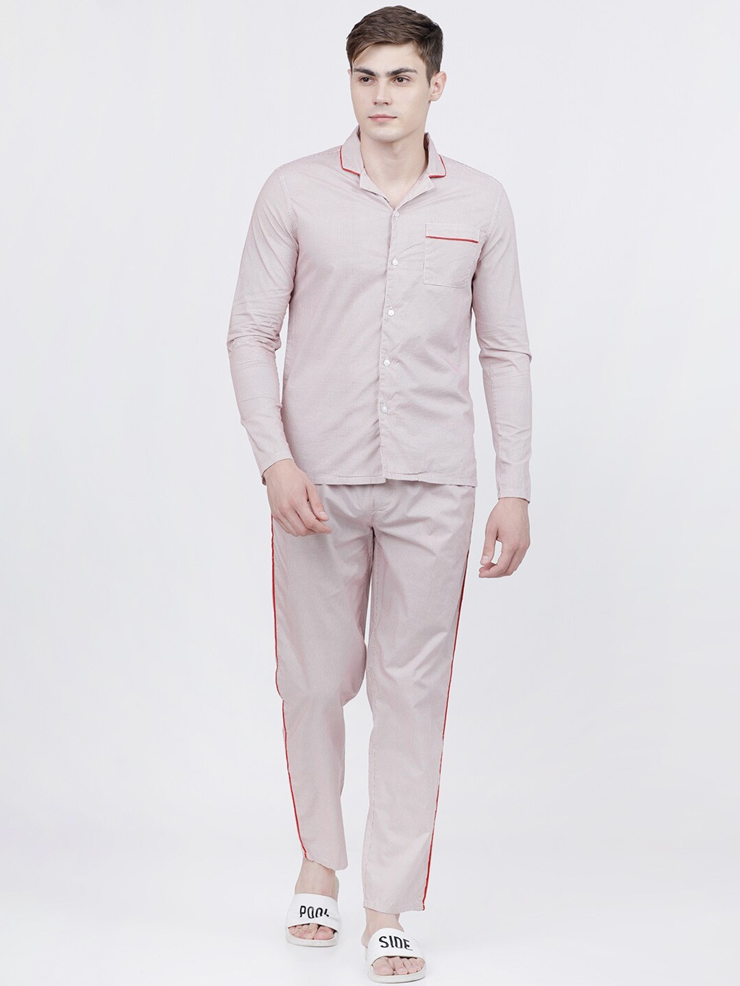 

The Indian Garage Co Men White & Red Printed Cotton Night Suit