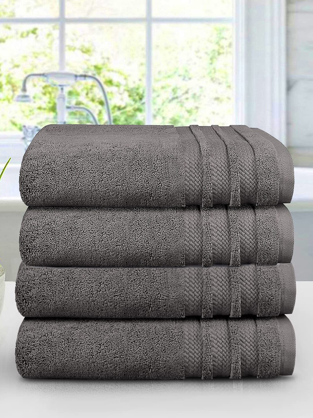 

MYTRIDENT Grey Set Of 4 625 GSM Solid Bath Towels