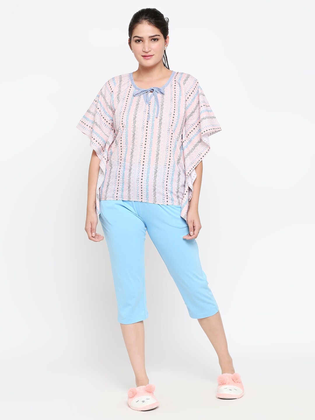 

XIN Women Pink & Blue Printed Night suit