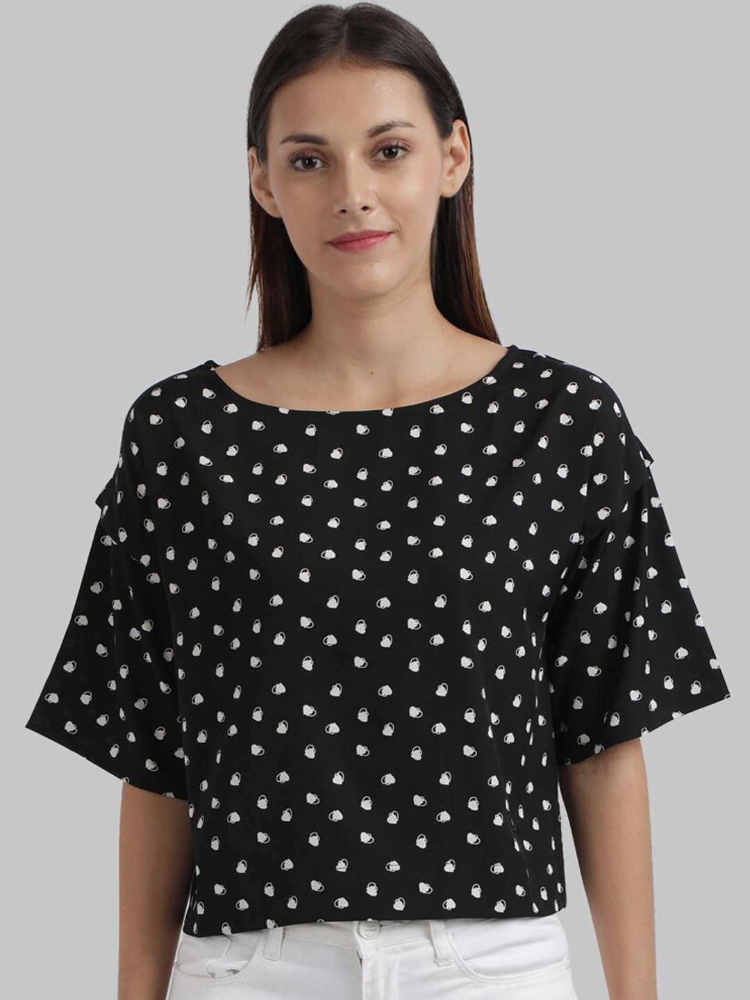 

Parx Black & White Regular Top