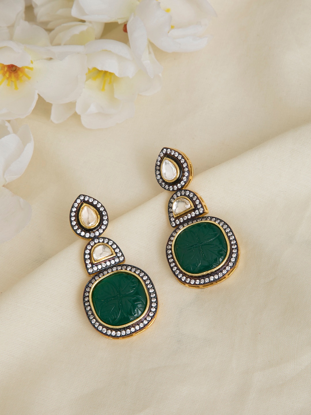 

INDYA Green Contemporary Drop Earrings