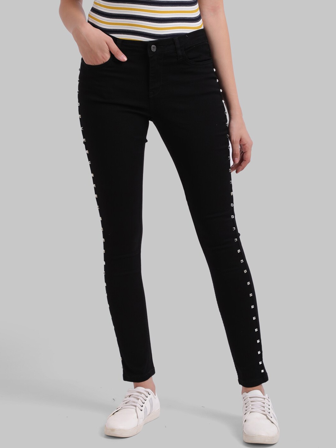 

Parx Women Black Skinny Fit Jeans
