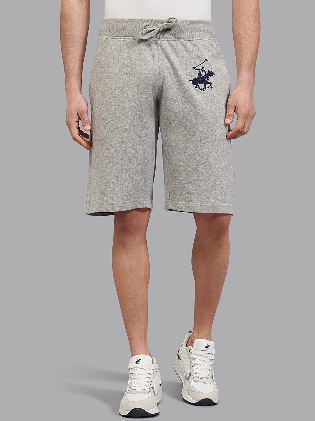 

Beverly Hills Polo Club Men Grey Solid Regular Fit Regular Shorts