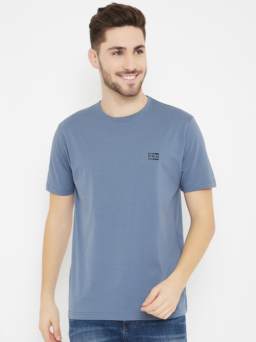 

Okane Men Blue Solid Tshirt