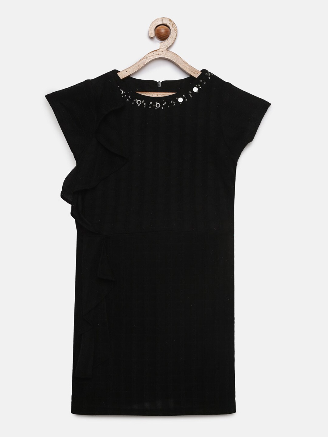 

Tiny Girl Black Dress