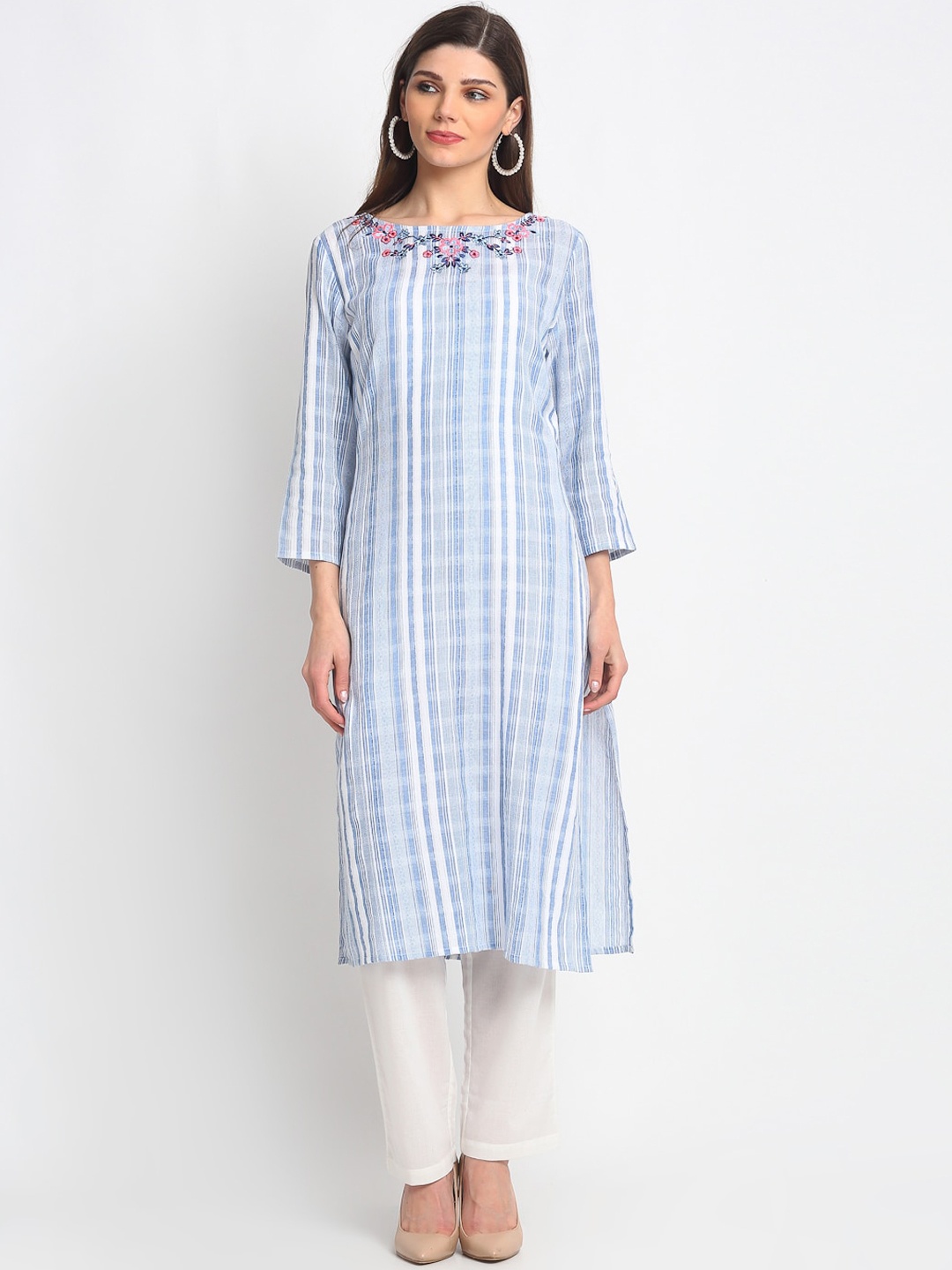 REME Women Blue & Off White Checked Thread Work Kurta