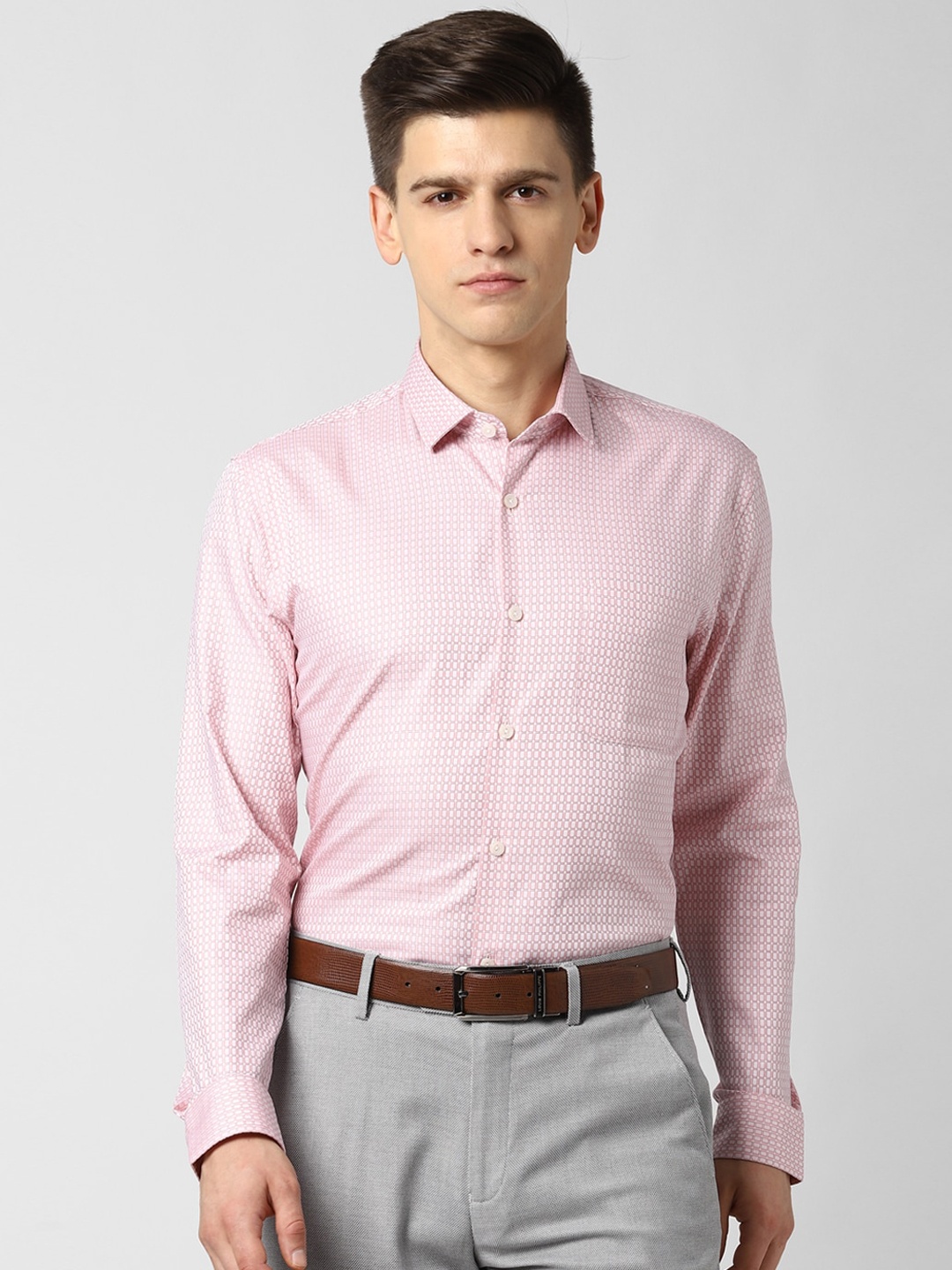 

Peter England Elite Men Pink Printed Cotton Casual Shirt
