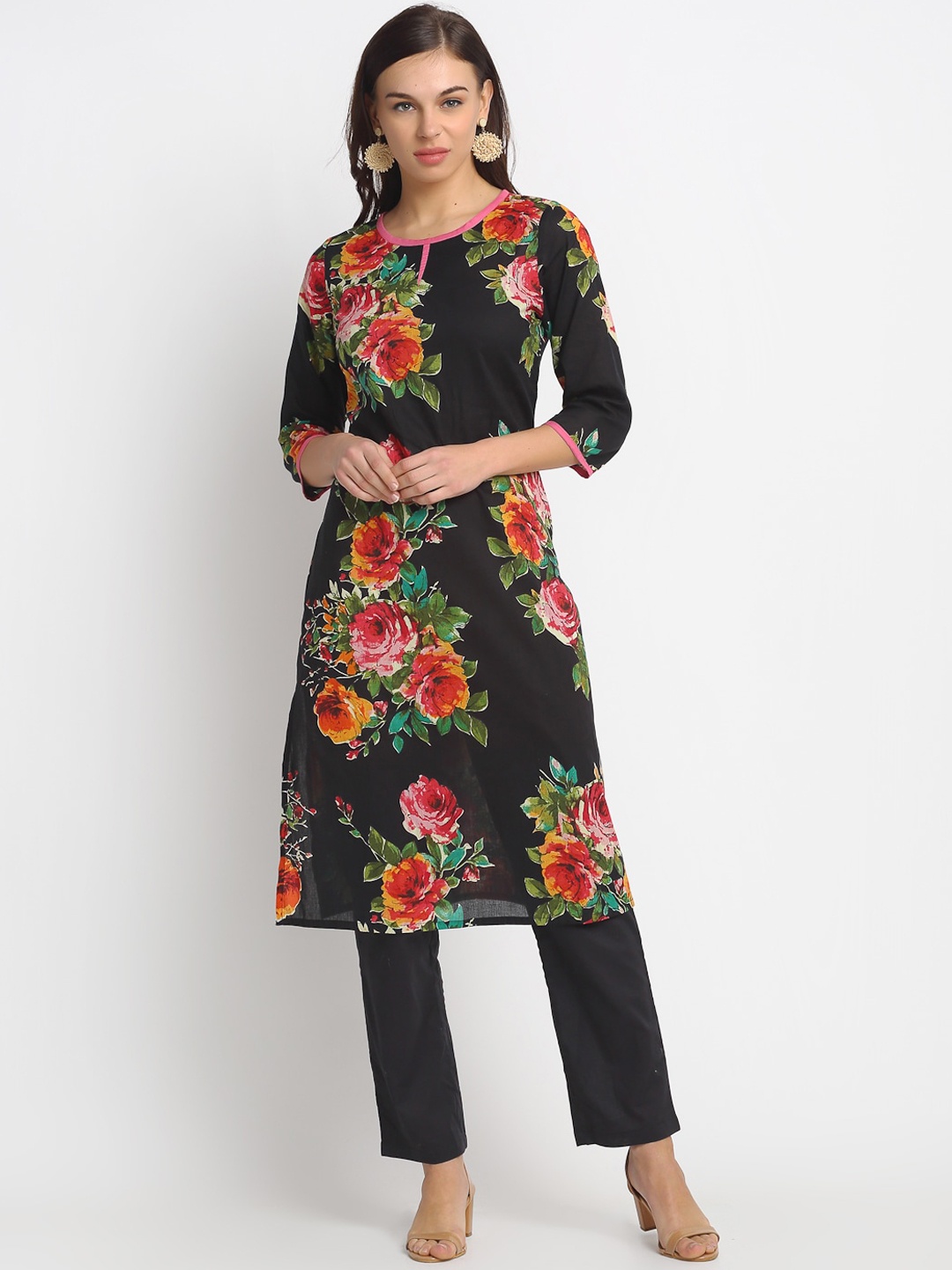 

REME Women Black Floral Printed Floral Kurta