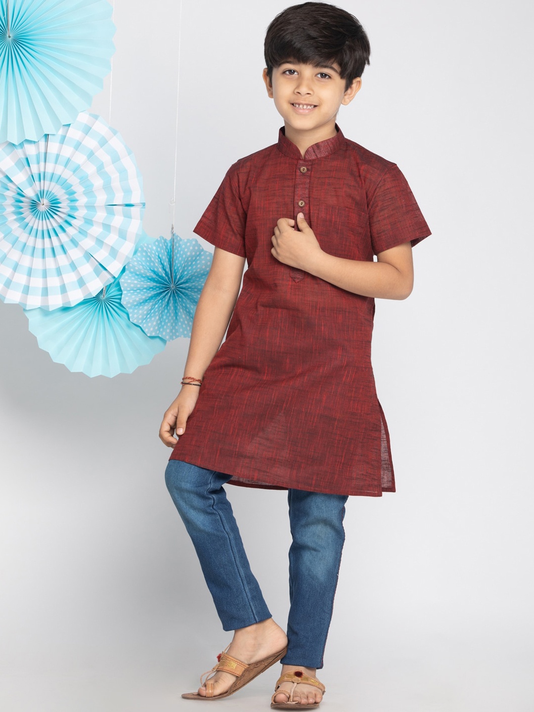 

VASTRAMAY Boys Maroon Striped Handloom Kurta