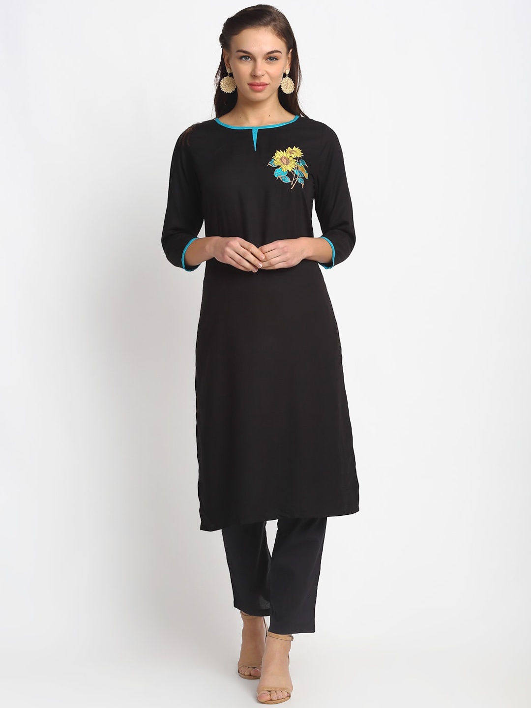 

REME Women Black Keyhole Neck Kurta