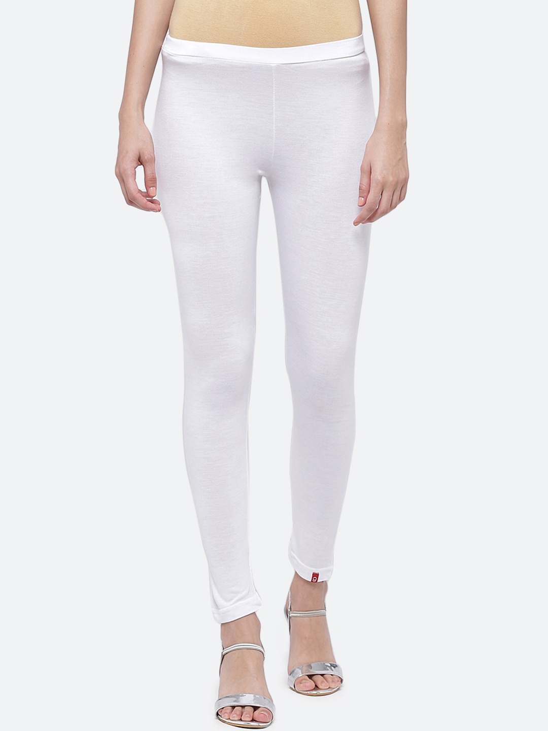 

Biba Women White Solid Ankle Length Leggings