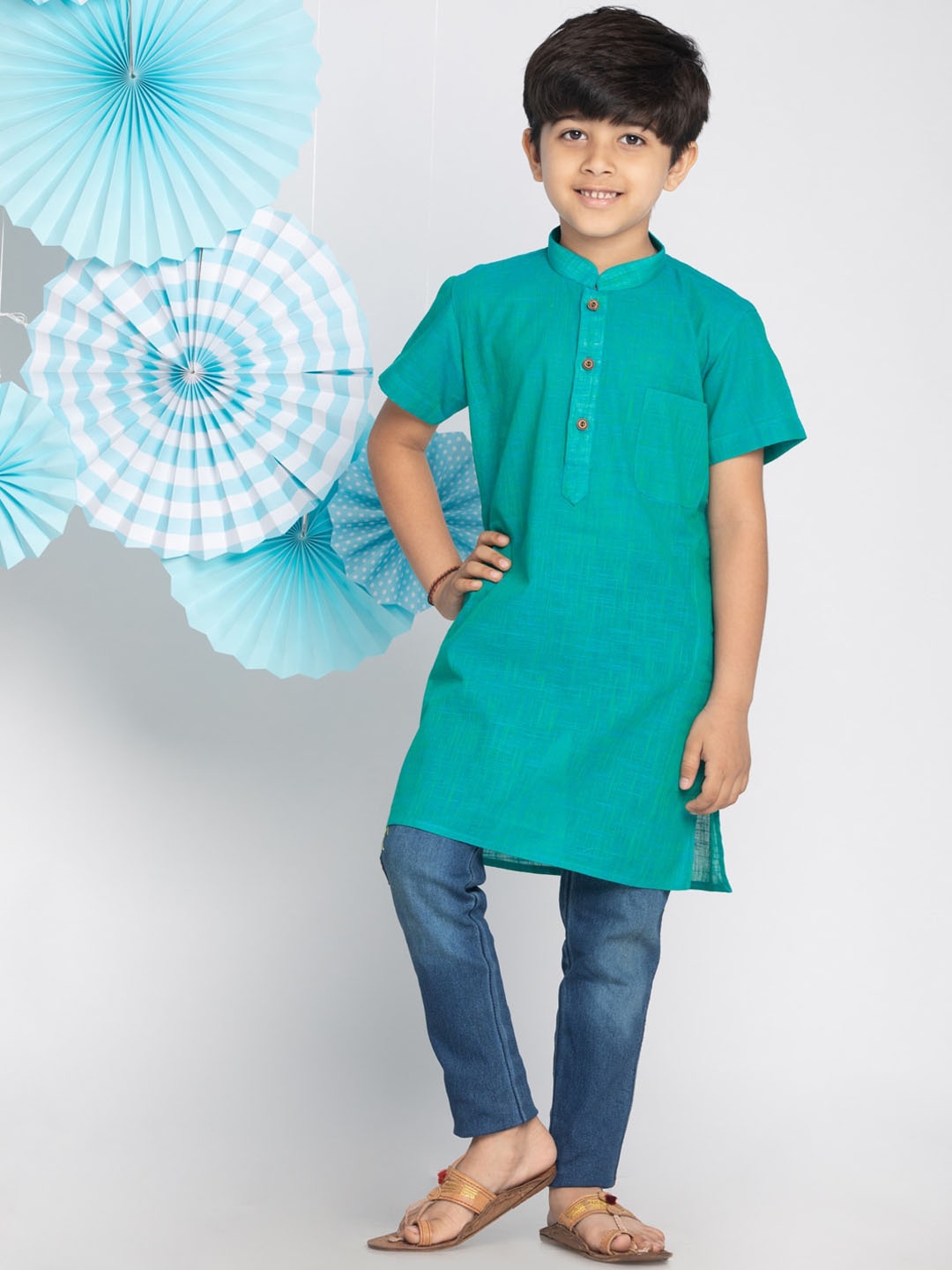 

VASTRAMAY Boys Sea Green Mandarin Collar Handloom Cotton Kurta