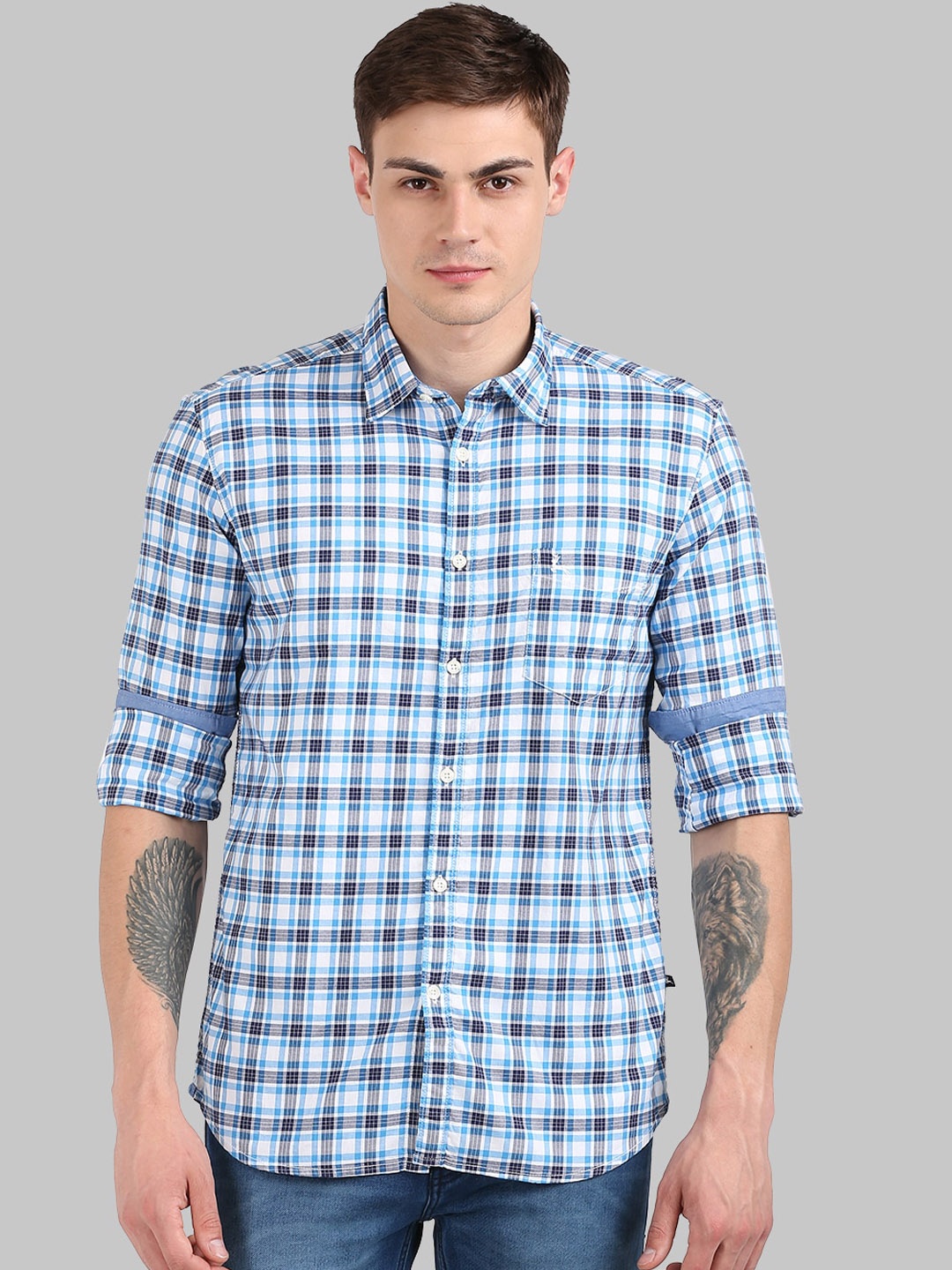 

Parx Men Blue Slim Fit Checked Cotton Casual Shirt