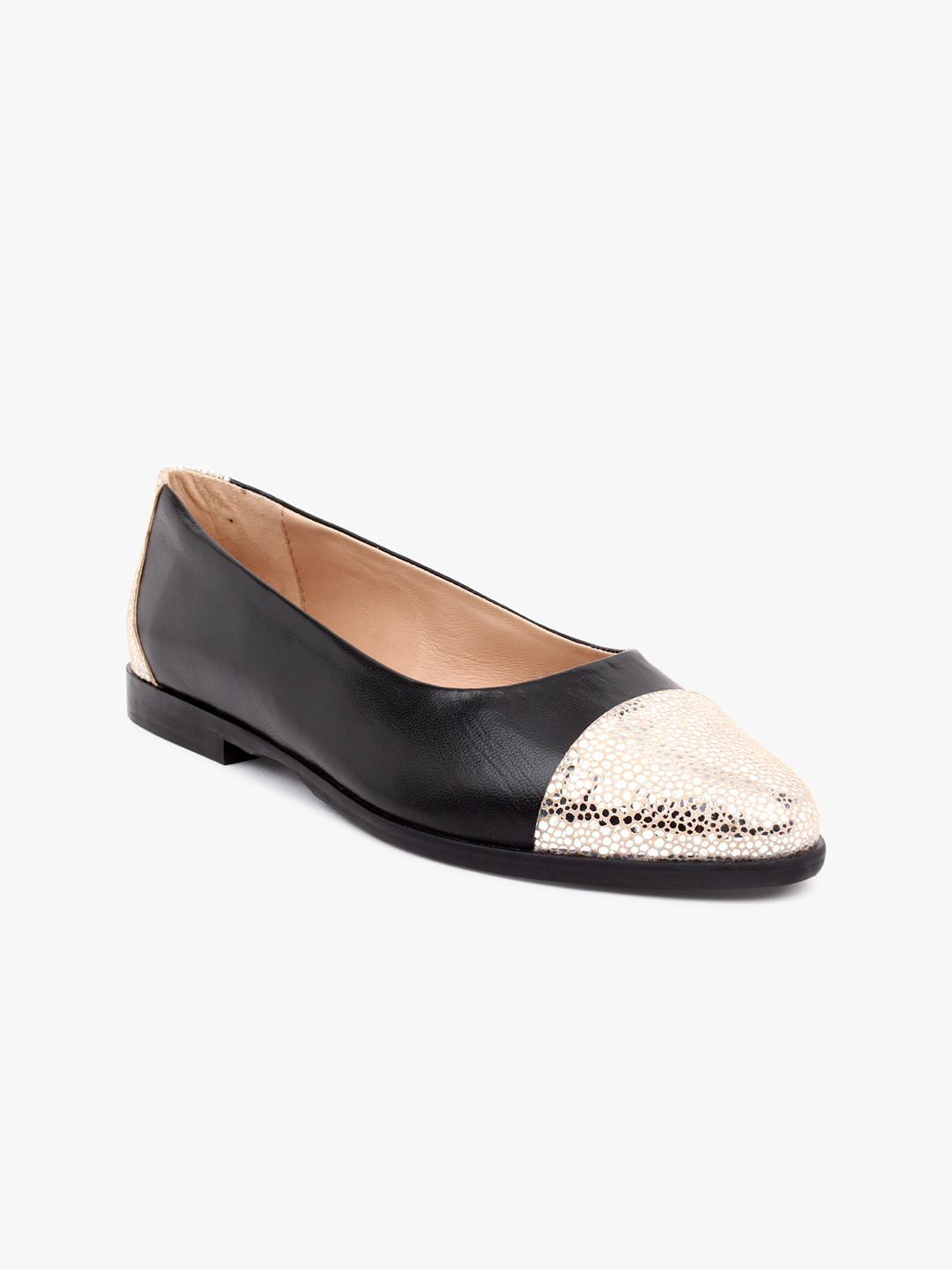 

KLASE Women Black Colourblocked Leather Slip-On Sneakers