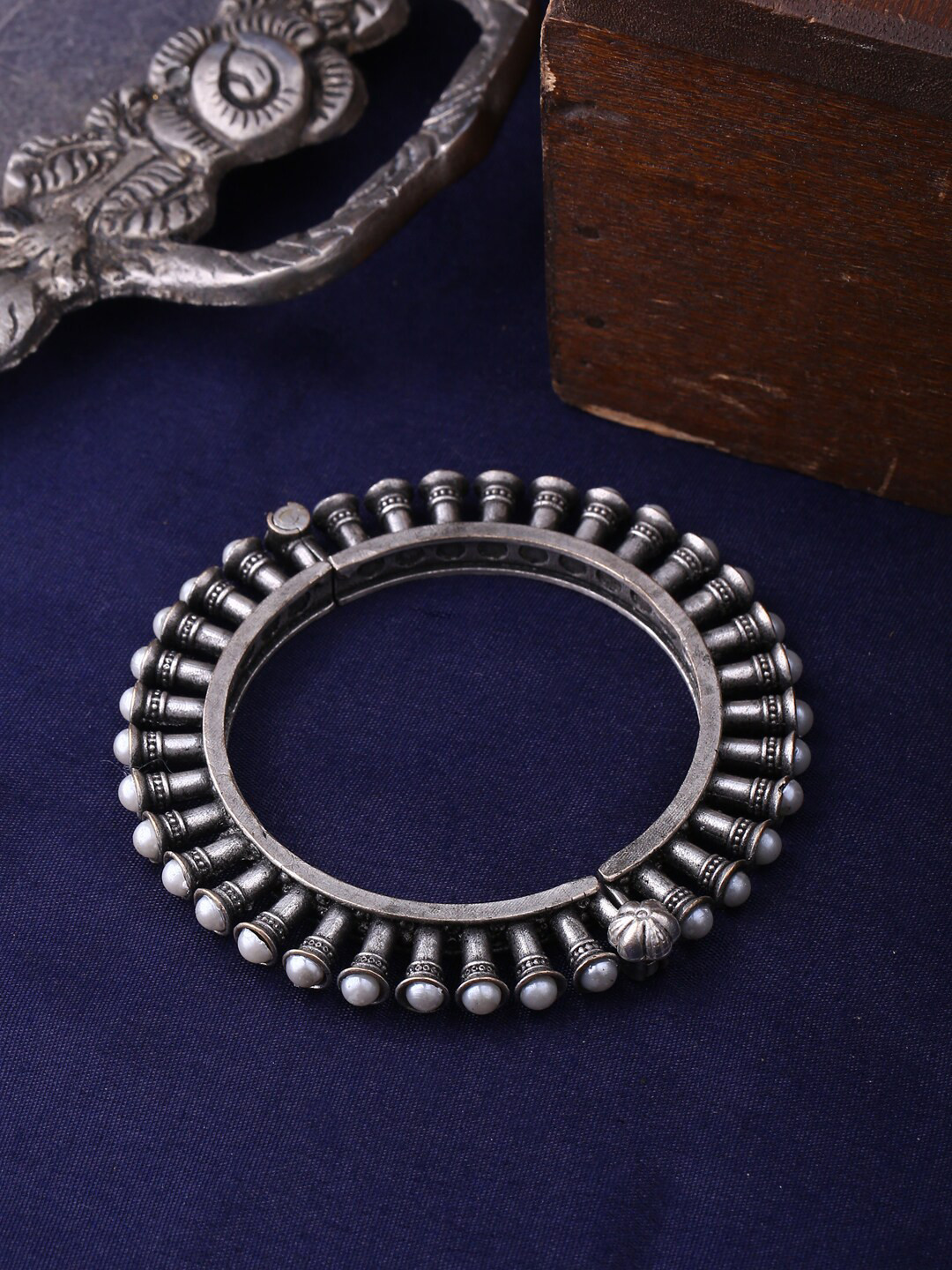 

Shoshaa Oxidised Silver-Plated White Beaded Bangles