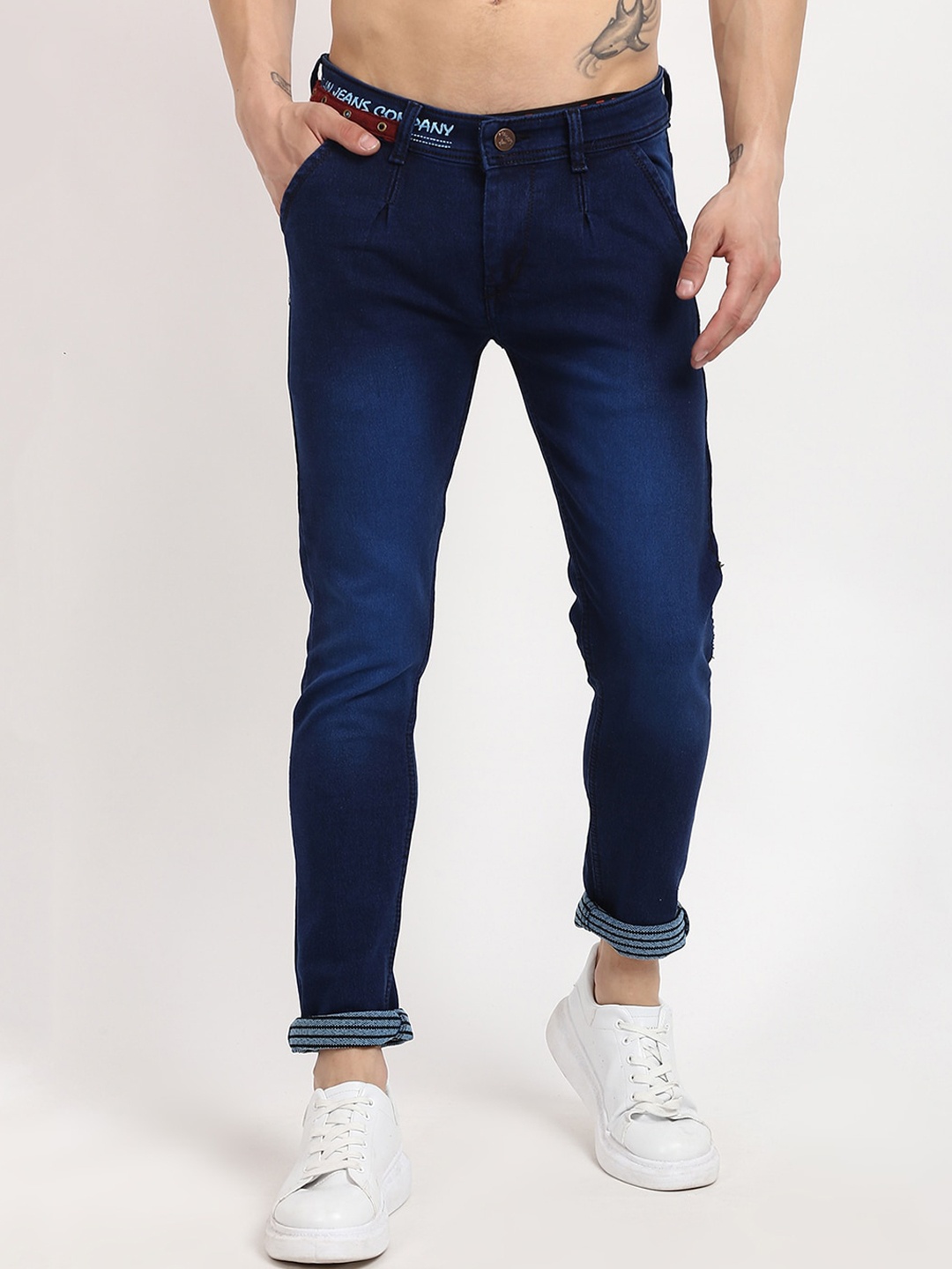 

V2 Value & Variety Men Blue Light Fade Jeans