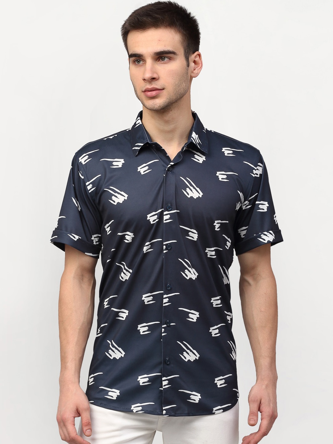 

JAINISH Men Navy Blue & White Regular Fit Printed Casual Shirt