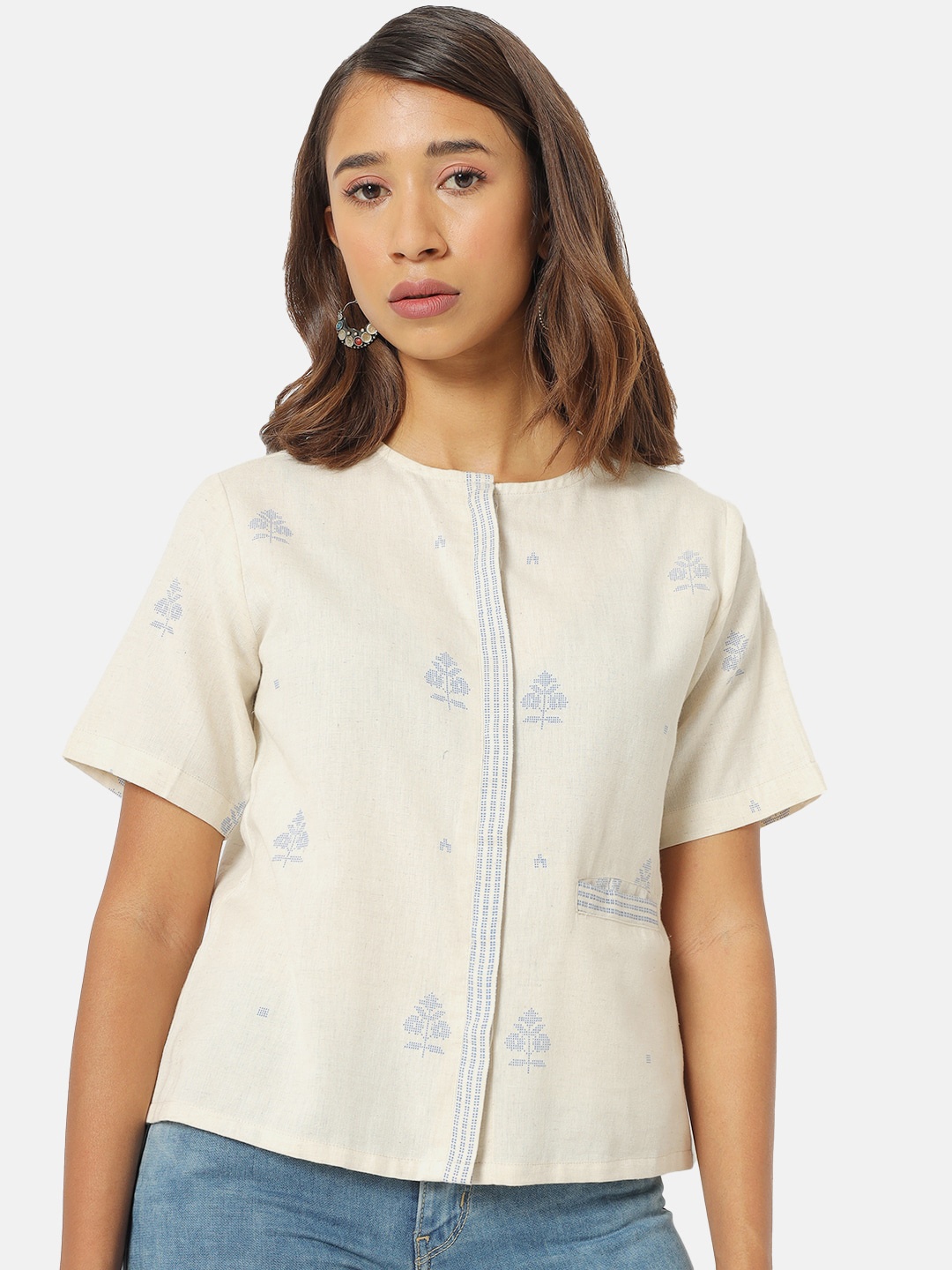 

Saaki Off White Regular Top